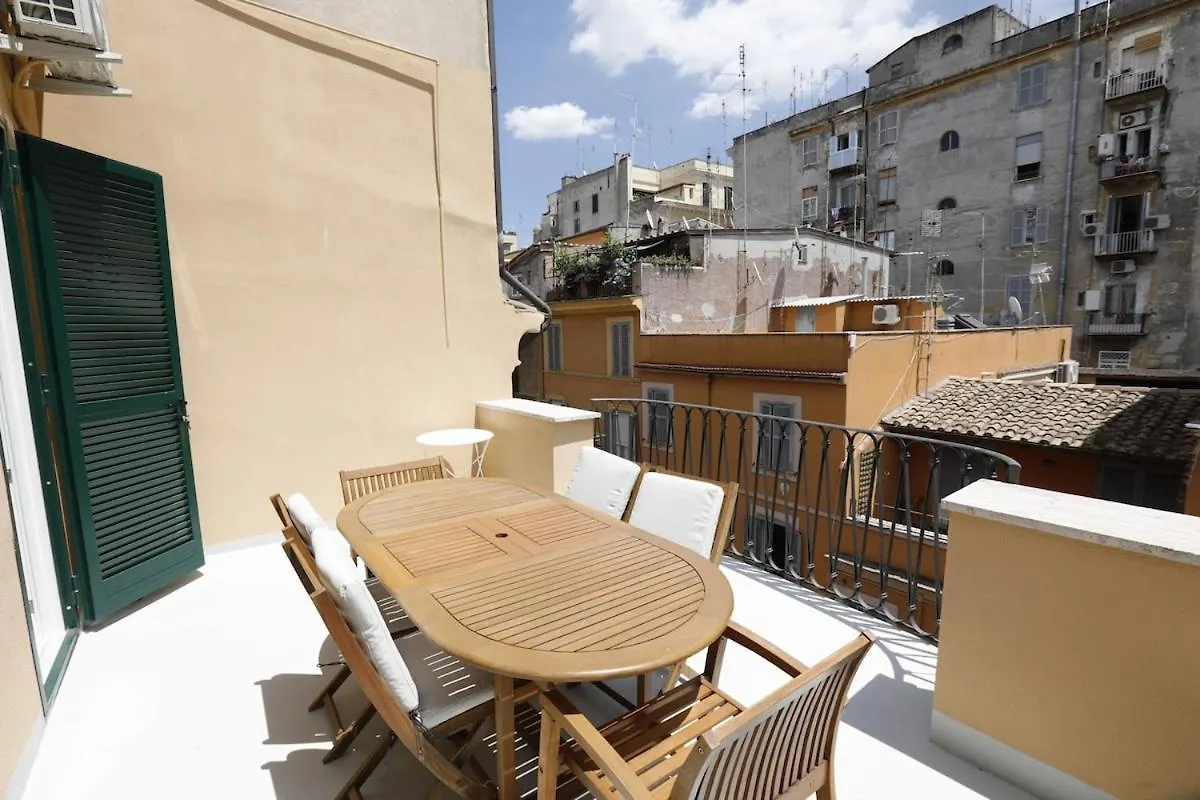 Colosseum Panoramic Terrace روما